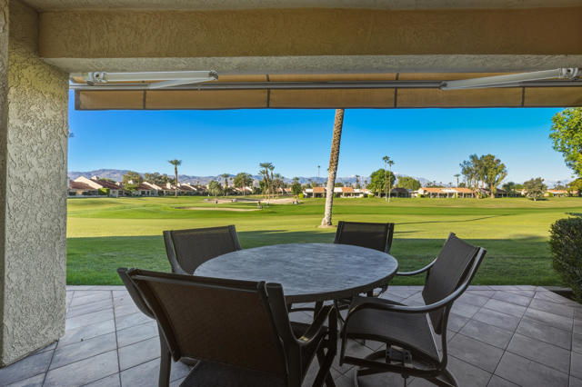 41809 Preston Trail, Palm Desert CA: https://media.crmls.org/mediaz/011d14ba-bef8-4e48-8548-83e243abbd4c.jpg