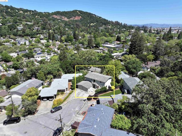 29 Leafwood Cir, San Rafael, California 94901, ,Multi-Family,For Sale,Leafwood Cir,41059417