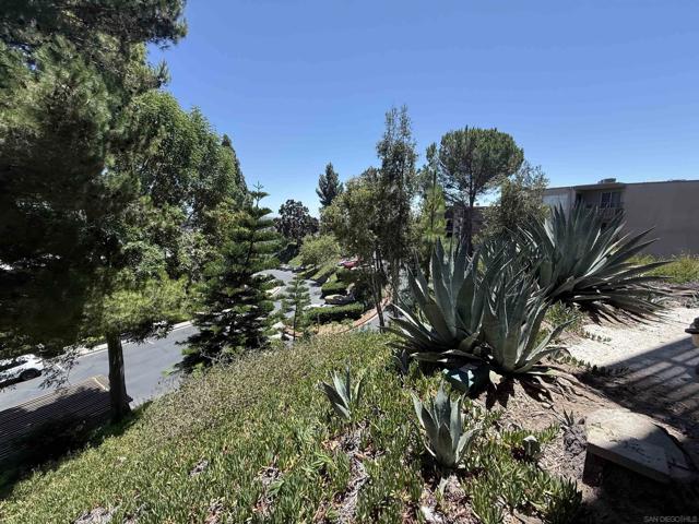 5706 BALTIMORE ROAD, La Mesa CA: https://media.crmls.org/mediaz/011d920b-964c-4491-927d-8b4d00795288.jpg