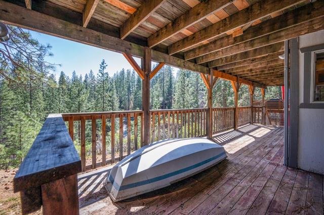 2491 El Dorado Drive, Arnold CA: https://media.crmls.org/mediaz/011daf02-b9c5-4bb3-b5a8-d41e5a6bd57d.jpg