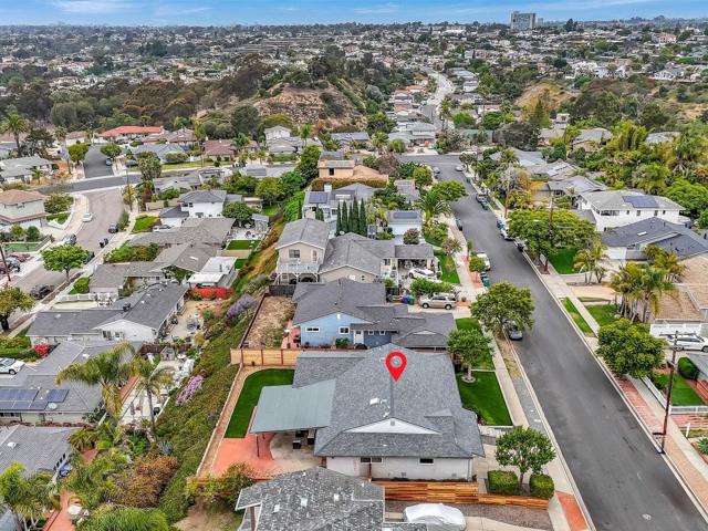 2238 Tokalon St, San Diego CA: https://media.crmls.org/mediaz/011e3d79-a90e-4801-818f-d94421df3e4f.jpg