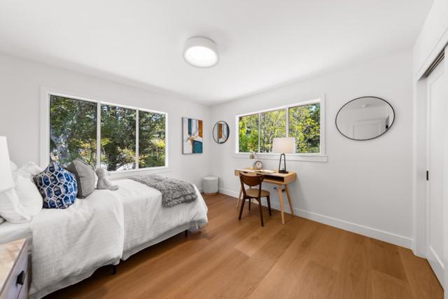 1575 Kingswood Drive, Hillsborough CA: https://media.crmls.org/mediaz/011f79d2-821e-42e4-8cc5-15820dd512fd.jpg