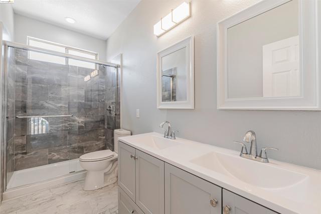 Image 15 of 20 For 2520 Stanford Way