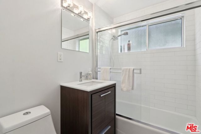 15539 Hamner Drive, Los Angeles CA: https://media.crmls.org/mediaz/01215209-0bea-4aee-af1c-4dfe3ce55d4f.jpg