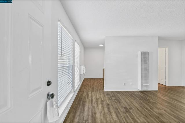 Image 4 of 37 For 2236 Hillsborough Ct