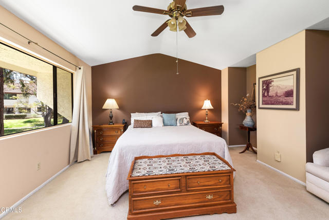 1404 Calle Lozano, Camarillo CA: https://media.crmls.org/mediaz/01254259-0e28-4021-af87-ec090b39f4fc.jpg