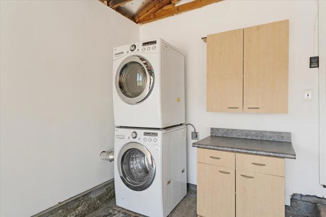 3173 Cyrus Avenue, San Jose CA: https://media.crmls.org/mediaz/01256bfc-a5e3-4f97-90c6-845ec1fe98f7.jpg