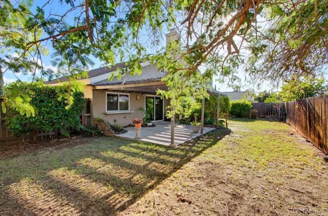 Detail Gallery Image 31 of 33 For 1237 Armstrong Cir, Escondido,  CA 92027 - 4 Beds | 2/1 Baths