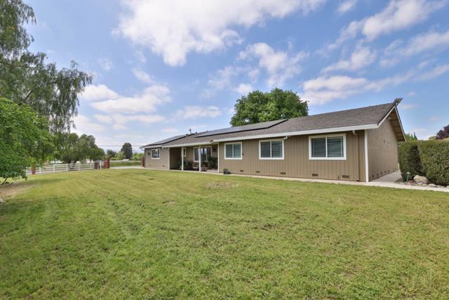 2017 Gypsy Avenue, San Martin CA: https://media.crmls.org/mediaz/0125aebe-9a98-494d-a511-fdc1f4d473c8.jpg