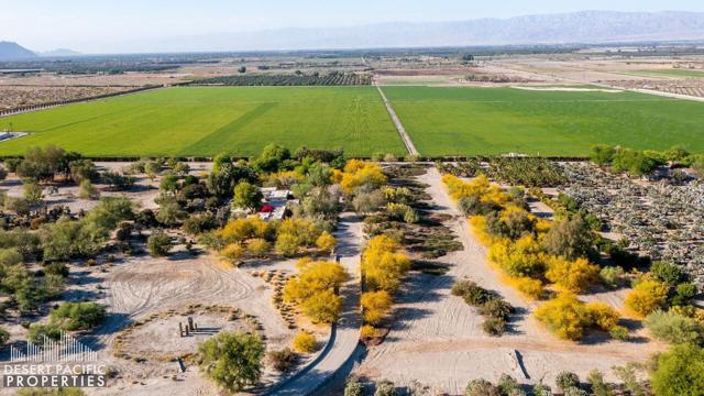 82501 65th Avenue, Thermal CA: https://media.crmls.org/mediaz/012a1888-532e-4f5a-8bda-53ed82fcee7a.jpg