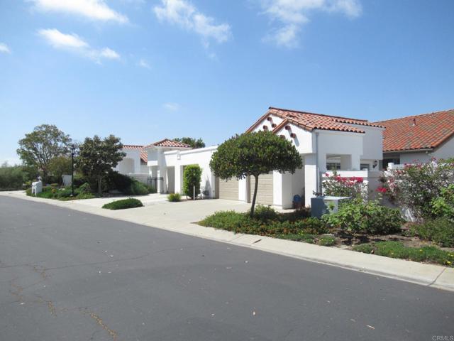 Detail Gallery Image 8 of 40 For 4052 Aeolia Way, Oceanside,  CA 92056 - 2 Beds | 2 Baths