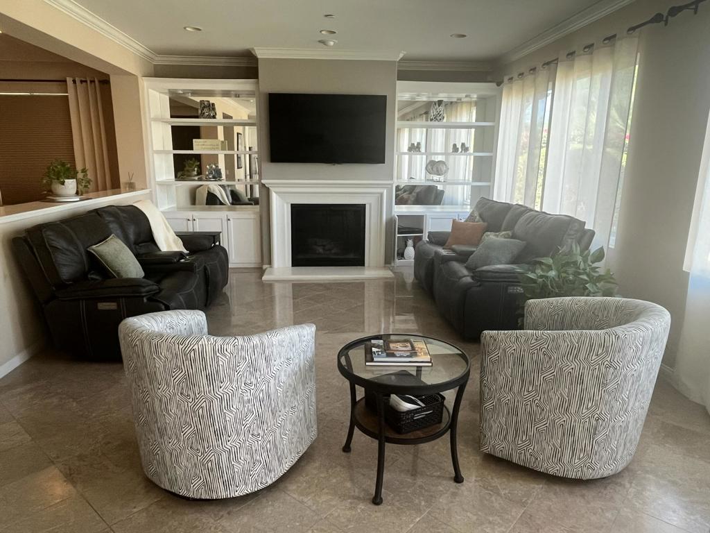 MLS #219130087DA image #2