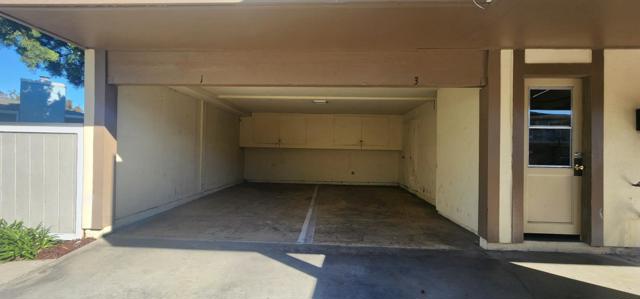 1807 Cherokee Drive, Salinas CA: https://media.crmls.org/mediaz/012e5ff2-3959-4972-a25c-bb4a17c1327f.jpg