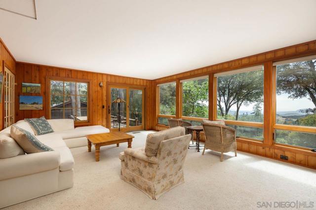 4597 Luneta Drive, Julian CA: https://media.crmls.org/mediaz/012e8af2-0e82-490d-8260-3adf1b9f6efa.jpg