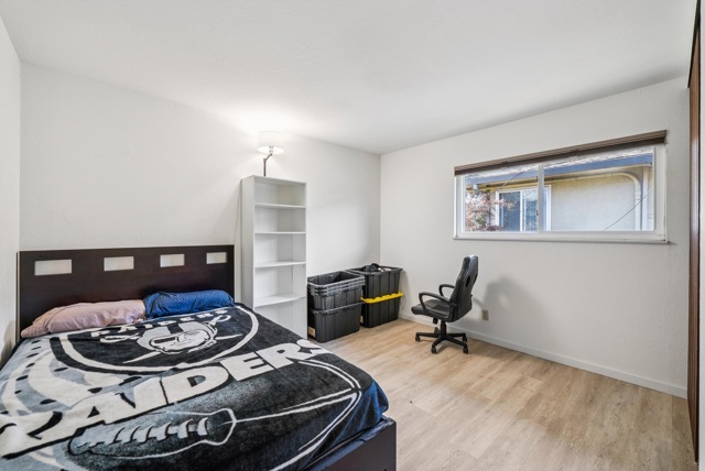 Image 16 of 25 For 1401 Cottage St D