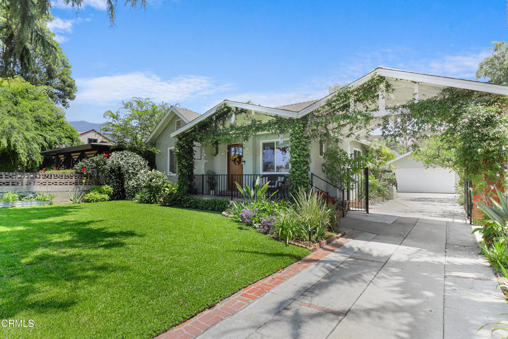2520 Casitas Avenue