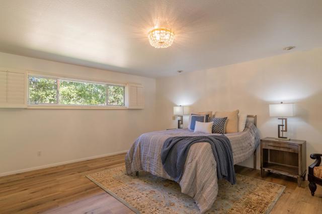 10 Ring Lane, Carmel Valley CA: https://media.crmls.org/mediaz/0132e99e-7d53-4e1b-b4e1-892df0643509.jpg