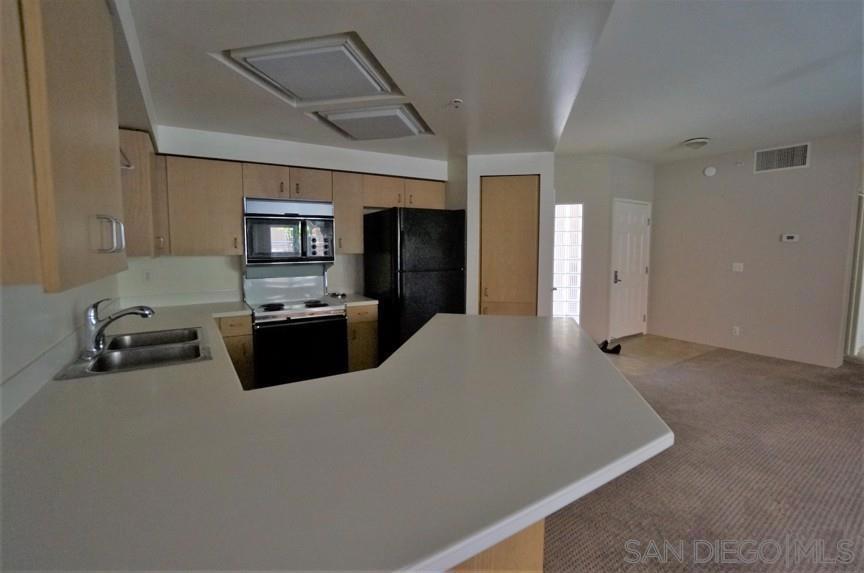 655 Columbia St - photo 5