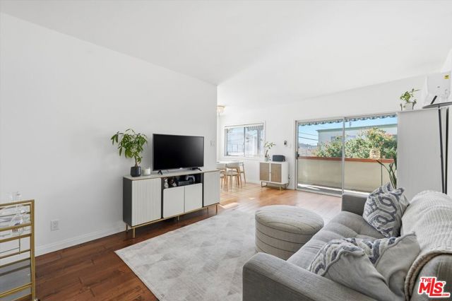2702 11th Street, 5 photo 4