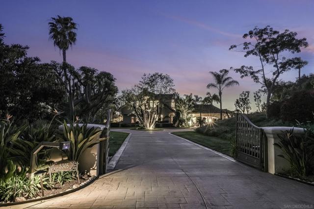5305 La Crescenta, Rancho Santa Fe CA: https://media.crmls.org/mediaz/01390162-7833-415d-8b45-a7810e93614f.jpg