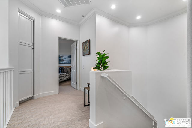 1426 Yermo Drive, Palm Springs CA: https://media.crmls.org/mediaz/0139344c-8d72-420d-a3c1-281faf952525.jpg