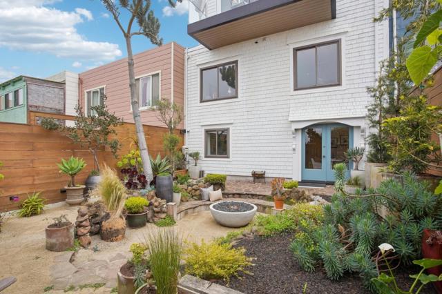 2183 45th Avenue, San Francisco CA: https://media.crmls.org/mediaz/0139b4eb-0ac3-45a8-99f8-2d007b216874.jpg