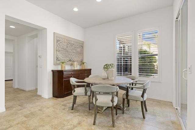 2776 Vistamonte Glen, Escondido CA: https://media.crmls.org/mediaz/013ae358-a7a8-4ce8-b7c5-6d4741425615.jpg