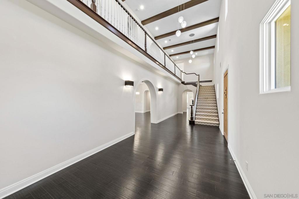 8306 The Landing Way - photo 7