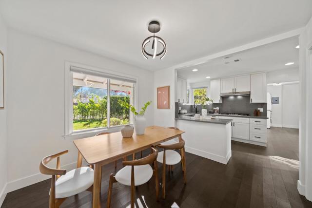 108 Durham Street, Menlo Park CA: https://media.crmls.org/mediaz/013cdfe7-2059-4e13-be26-e4effbc81552.jpg