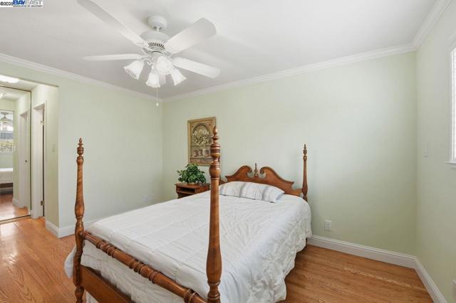 Image 15 of 30 For 15596 Tilden St