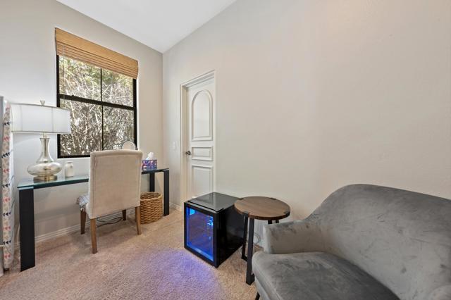 80680 Via Tranquila, La Quinta CA: https://media.crmls.org/mediaz/013e1815-fe50-4c05-8ec6-5dd8b0a9d55b.jpg