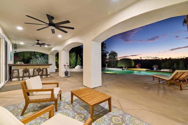 2869 Dos Lomas Place, Fallbrook CA: https://media.crmls.org/mediaz/013ed7f5-5afd-4653-98c5-a153e598c45c.jpg