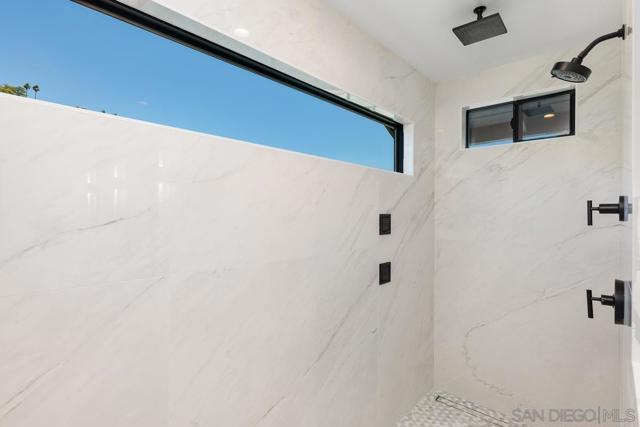 3453 Via Loma Vista, Escondido CA: https://media.crmls.org/mediaz/013f7c7c-9cf5-4de6-a413-7ba05746851c.jpg