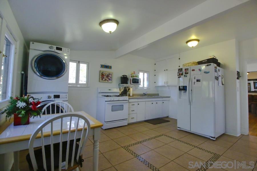 3970 Harney Street - photo 10