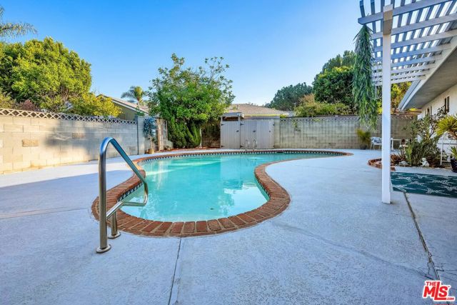 3506 Wrightwood Court photo 36