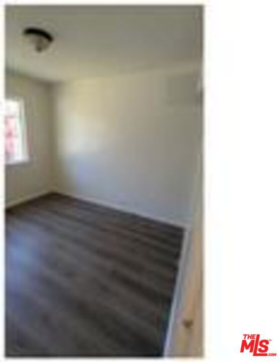 859 E 87th Place