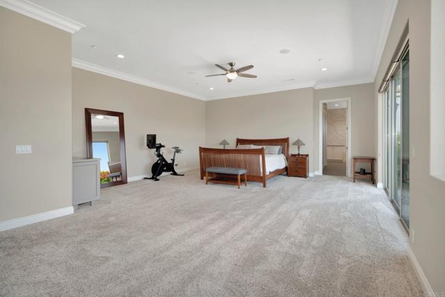 3026 Via Loma, Fallbrook CA: https://media.crmls.org/mediaz/014315be-0fe8-4190-94ad-5bc21244ec4a.jpg