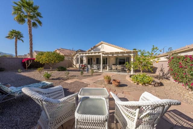 78987 Spirito Court, Palm Desert CA: https://media.crmls.org/mediaz/01431ef6-d167-49c0-8fd8-c11fc1384adf.jpg