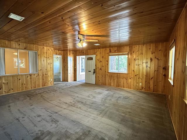 52080 Acorn, Idyllwild CA: https://media.crmls.org/mediaz/0143efbe-b729-4c8f-a98f-e585503ad53c.jpg