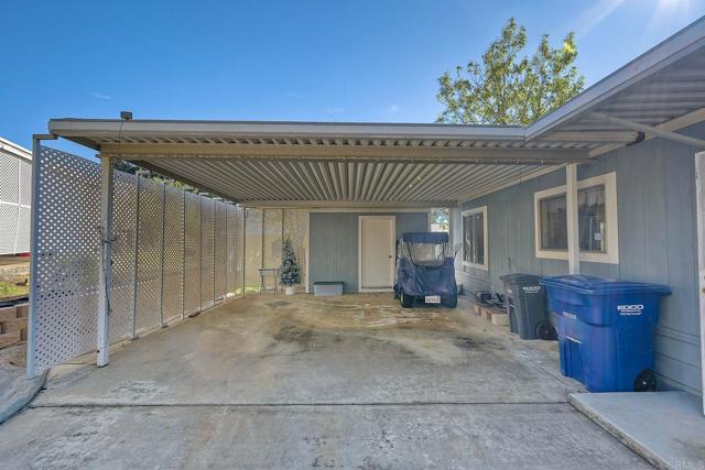 Detail Gallery Image 9 of 34 For 18218 Paradise Mountain Rd Spc 121 #LOT 121,  Valley Center,  CA 92082 - 2 Beds | 2 Baths