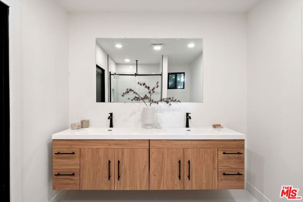 MLS #25620455 image #14