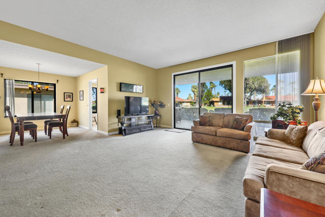 82 Sunrise Drive, Rancho Mirage, CA 92270
