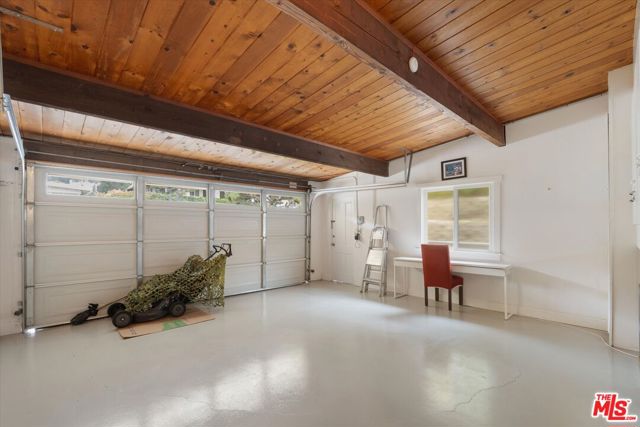 Drew Fenton | 1324 El Hito Circle Pacific Palisades CA | MLS: 7359634