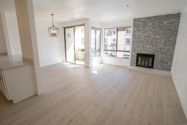 Detail Gallery Image 5 of 30 For 5845 Friars Rd #1316,  San Diego,  CA 92110 - 3 Beds | 2 Baths