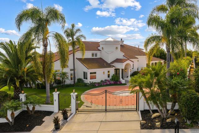 Detail Gallery Image 3 of 46 For 7327 El Fuerte St, Carlsbad,  CA 92009 - 5 Beds | 4/1 Baths