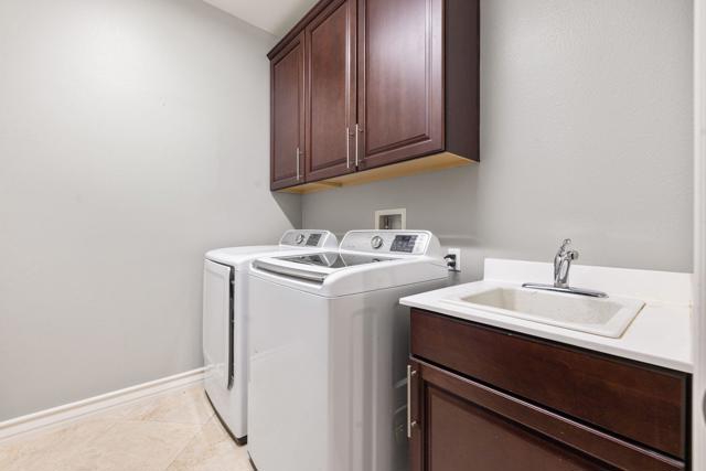 Image 28 of 35 For 48144 Newport Bridge Place