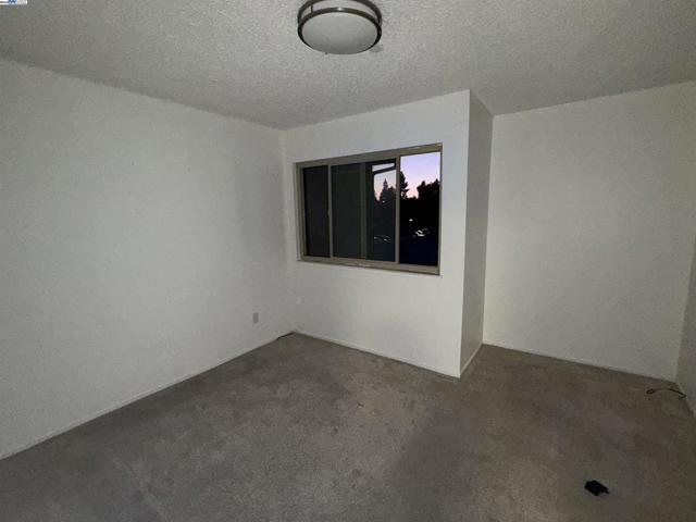38623 Cherry Ln, Fremont CA: https://media.crmls.org/mediaz/0147a4ac-d635-4d91-a961-d98f259ca8e9.jpg
