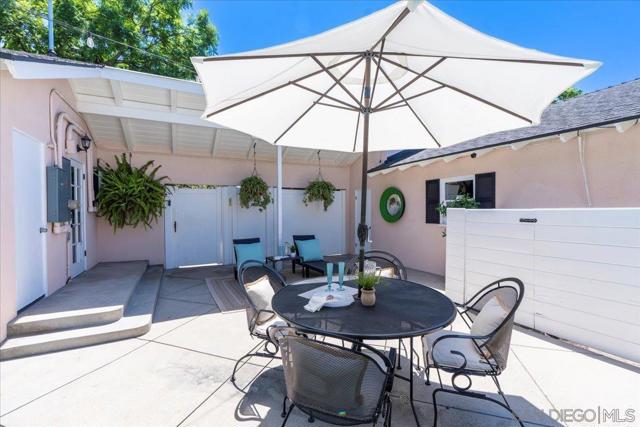 2602 N Louise, Santa Ana CA: https://media.crmls.org/mediaz/0147ef95-7ff8-47f0-a6a0-4e3c27183d99.jpg