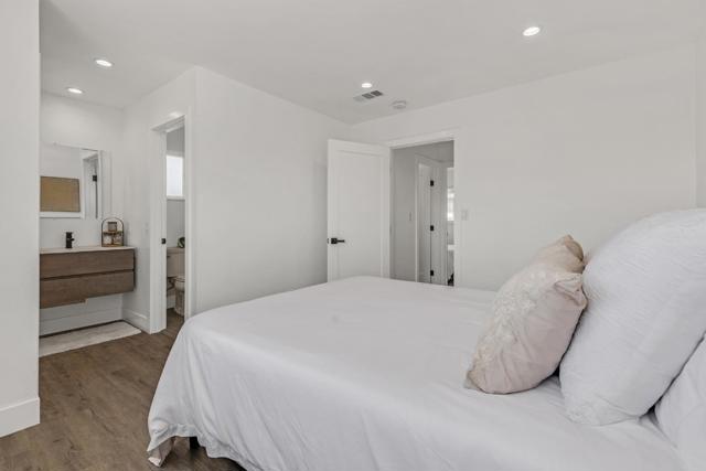 1104 Fassler Avenue, Pacifica CA: https://media.crmls.org/mediaz/01486381-3b35-49f1-869e-47244e838c8a.jpg