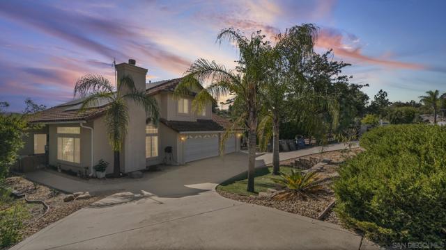 24249 Sargeant Rd, Ramona CA: https://media.crmls.org/mediaz/0148c39a-4627-4864-ac0a-f9a83a7546d1.jpg